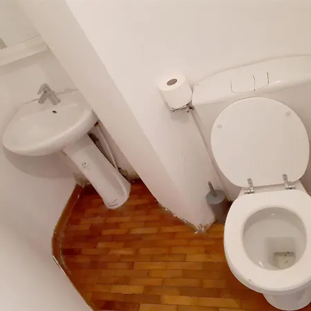 Station Bed & Breakfast 3*