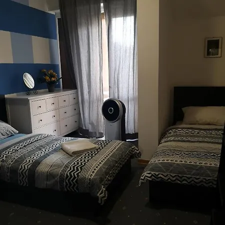 Bed & Breakfast Station